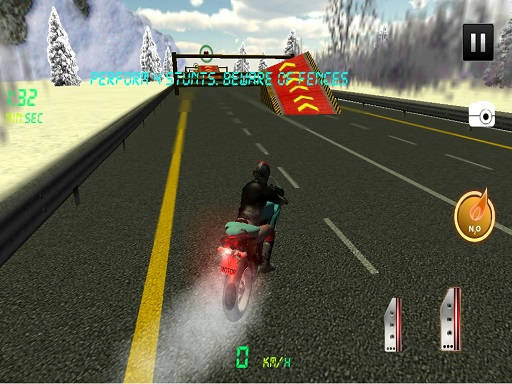 Play Highway Speedy Bike Racer : Highway Stunt Bike Rider