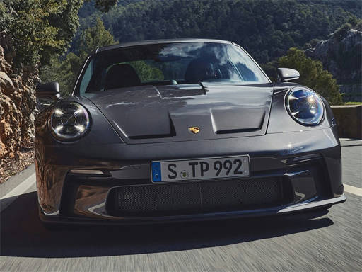 Play Porsche 911 GT3 Touring Slide