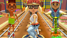 Train subway surfers